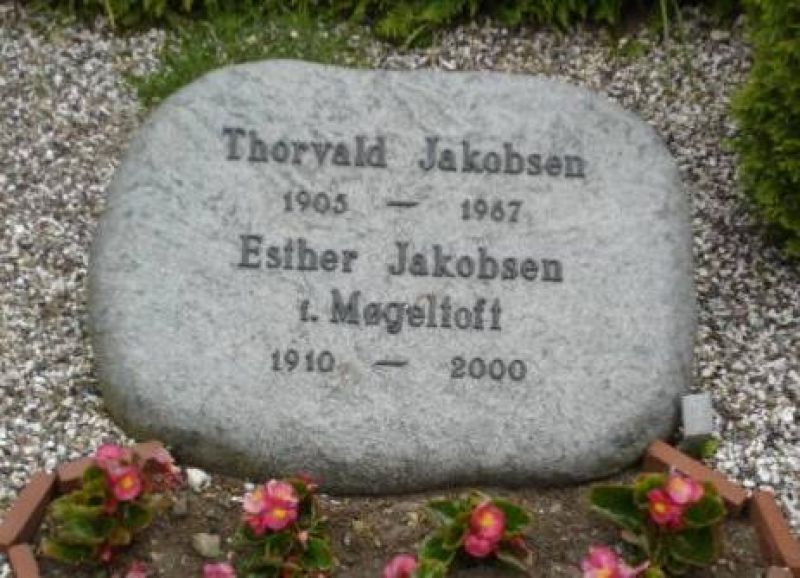 Esther  Jakobsen.jpg